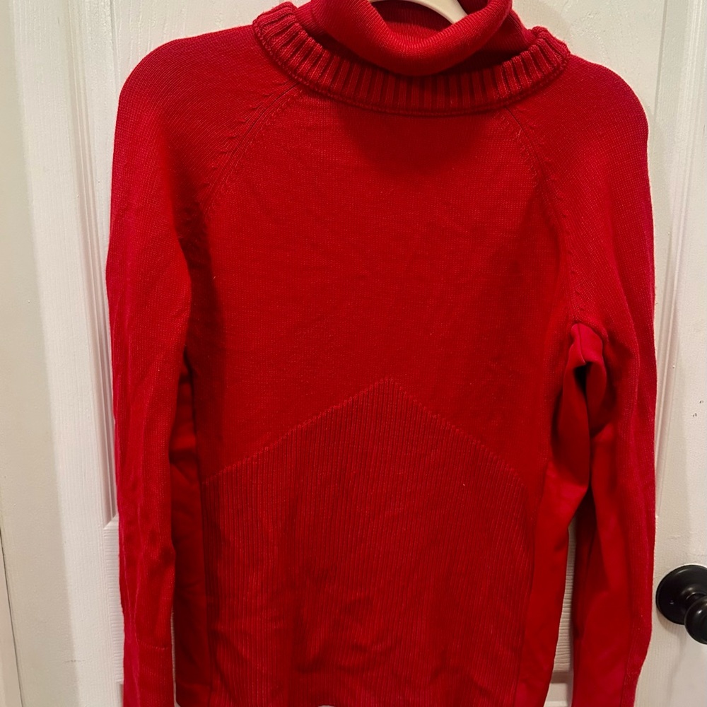 Athleta Merino Women's Wool Blend Turtleneck Sweater – Red – Size M
